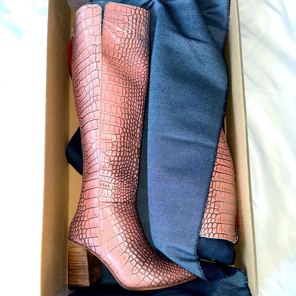 freebird Shoes - FREEBIRD JASPER BLUSH CROC BOOTS